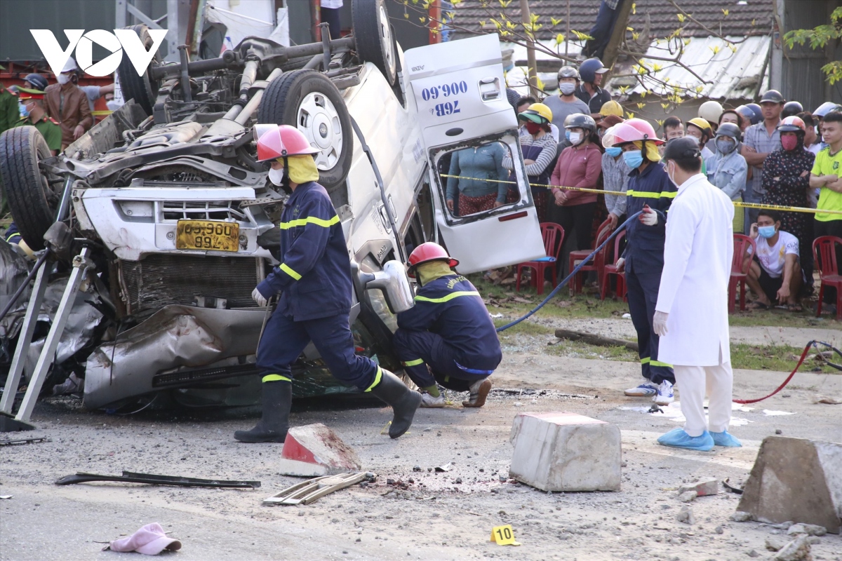 Quảng Nam tìm nguyên nhân 4 vụ tai nạn giao thông nghiêm trọng làm 19 người chết